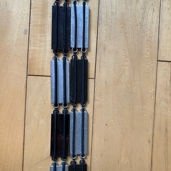 Chicos metal stretch belt - Picture 5 of 6